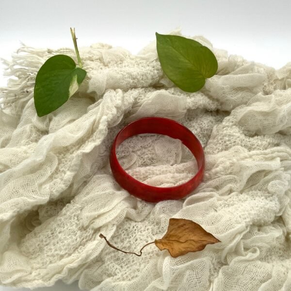 Display of thin Horn Bangle